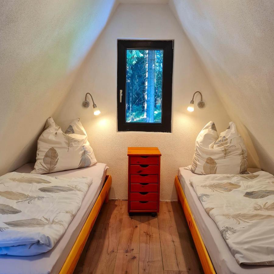 Wanderhuette Zum Bernhardsthal Villa Dış mekan fotoğraf