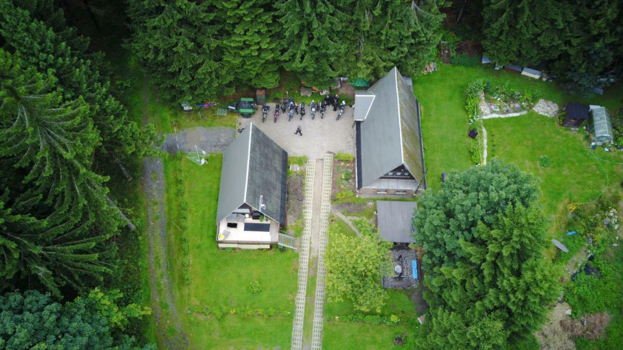 Wanderhuette Zum Bernhardsthal Villa Dış mekan fotoğraf